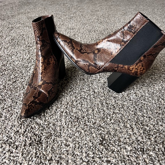 Nick Bootie in Snake - Picture 5 of 6